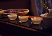 邀請客人來店里喝茶的句子？